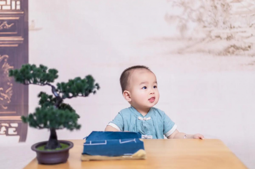 潮州宝宝喊肚子疼怎么回事